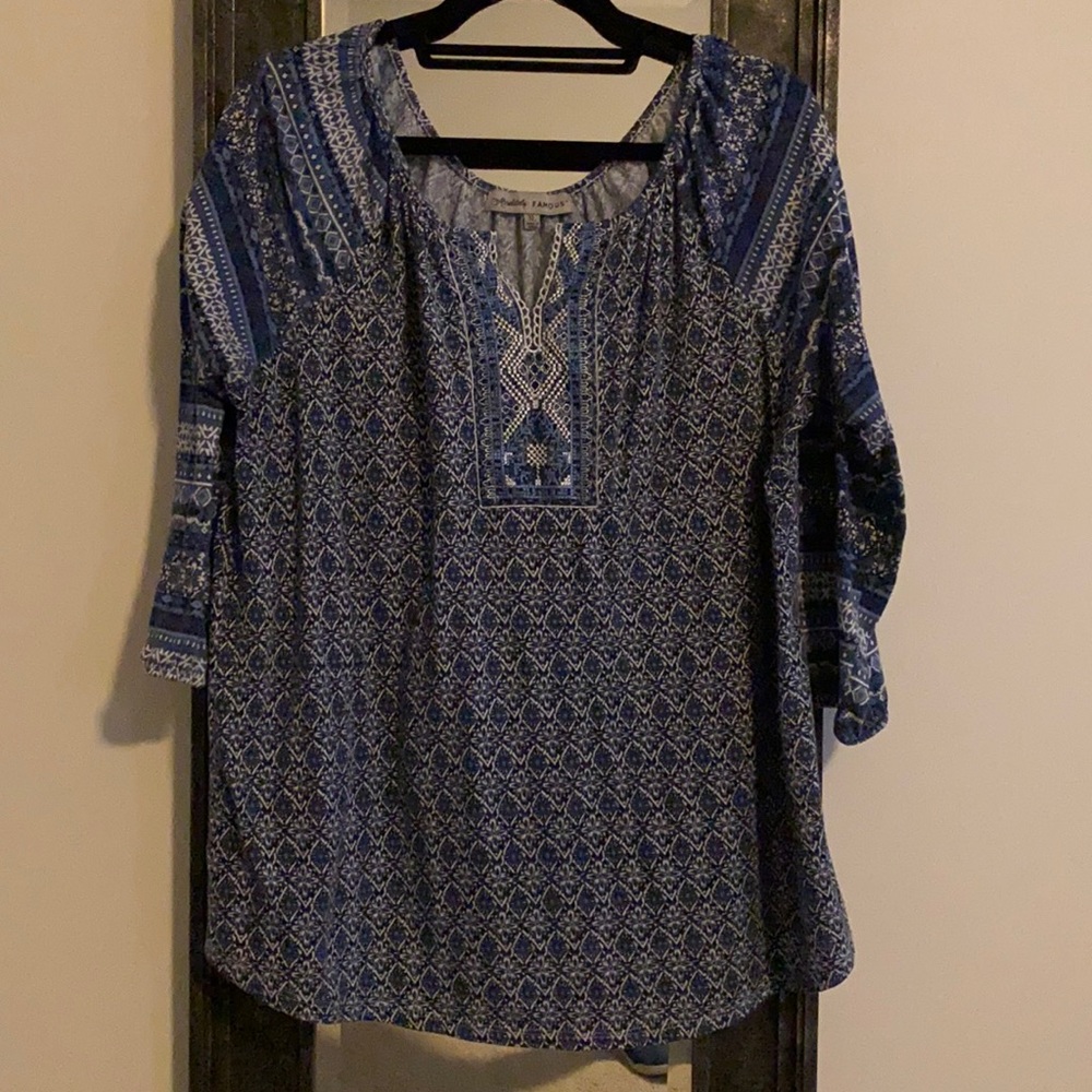 Absolutely Famous Top